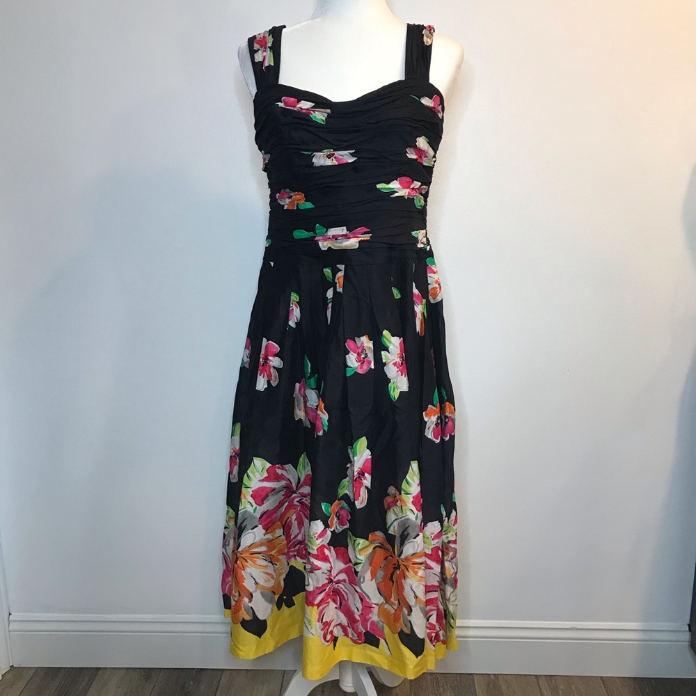 SOLD|Jones New York Floral Fit & Flare Black Dress - Picture 2 of 9